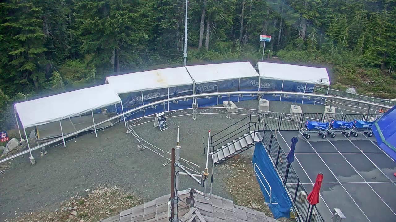 Live webcam view of Eagle Express Chairlift Cam
