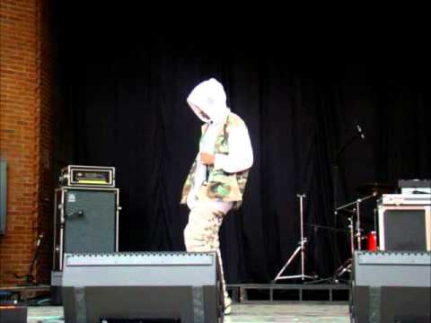 navi el realista  PA LA CALLE VOY