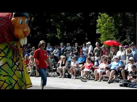 Parade FIMMQ 2012 - Fusillers Mont-Royal