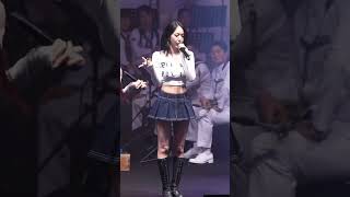 Download lagu 2025.10.28 2025 대한민국해군 평택 호국음악회 비비지(신비) BOPBOP! 직캠 4K60P #비비지 #VIVIZ #신비 #엄지 #은하 #행사 mp3