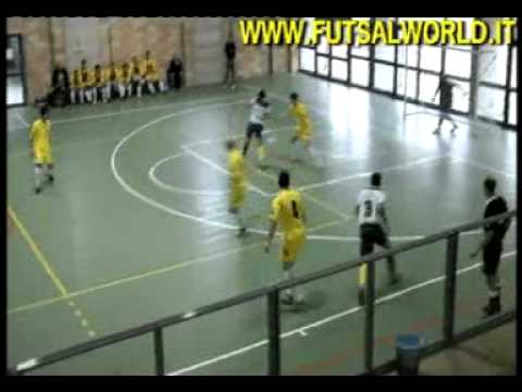 28/10/12 Futsal Chiuduno VS Boys Bellinzago . . . .  under 21
