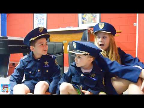 Little Heroes Search for Mystery Character in Pretend Play Story