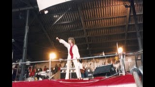 Download lagu URIAH HEEP: Mick Box talks about David Byron about his performance at Pinkpop 1976. mp3