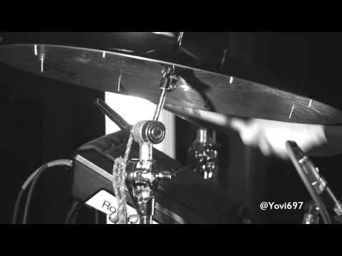 Banks x Yovi - What You Need - E. Piano Cover - The Weeknd