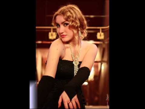 Julia Safonova - Spente le stelle