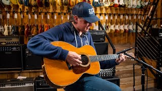 Video thumbnail for Vintage Faves with Joe Bonamassa | 1939 Martin 000-42 Acoustic Guitar by Guitar Center