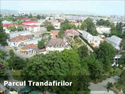 Apartament 4 camere de vanzare Bacau - mobilat si utilat complet - imobiliare Bacau