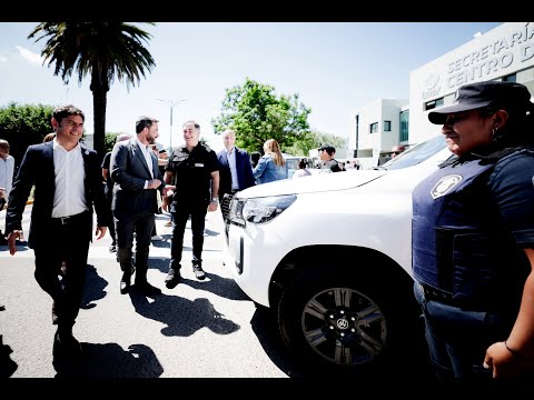 Con reproches al gobierno de Vidal: Kicillof y Alonso entregaron patrulleros en Escobar