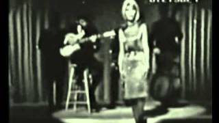 Nancy Sinatra   as Tears go by backed by The Knickerbockers on Shivaree 2 5 66