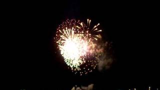 preview picture of video 'Fireworks at the International Balloon Fiesta in Albuquerque, New Mexico'