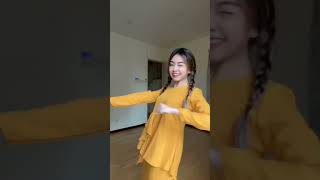 #6954549574098783489