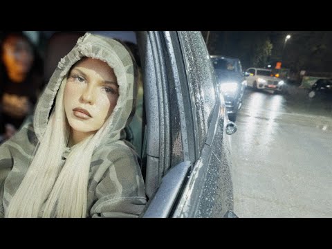 Skye Newman - Smoke Rings