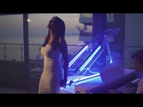 Μαρία Ιακώβου - Αυτή Η Νύχτα Μένει | Maria Iakovou - Afti I Nixta Menei | Cover