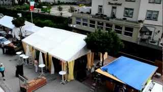 preview picture of video 'Aufbau Straßenfest 2012 in St. Blasien'