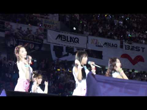 [Fancam]130316 SISTAR  - Ma Boy@MBC Korea Music Wave in Bangkok 2013