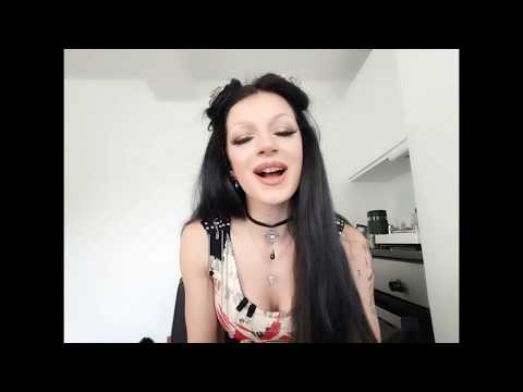 'Amin Gon Aingeal'ar Diadhaidh' ar (Elvish language of Tel-Quessir, Scottish Gaelic and Latin)