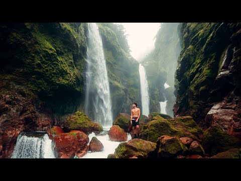 Best Place to Travel in 2024 (Costa Rica)