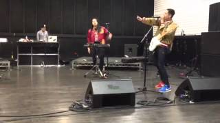 rehearsing &quot;If I Die Tomorrow&quot; for Sorry For Party Rocking Tour