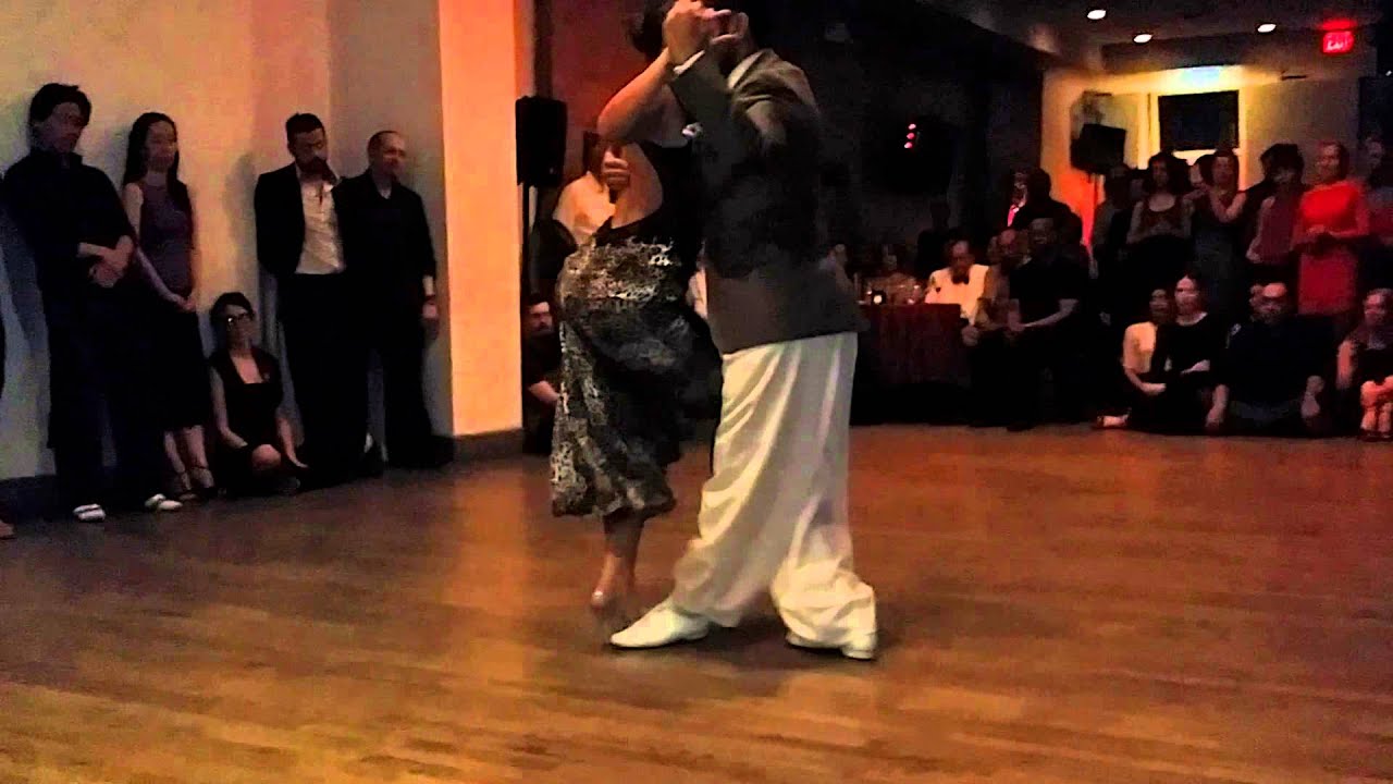 Virginia Pandolfi & Jonatan Aguero