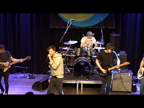 AberHallo Live @Bochum Bahnhof Langendreer – Karussell