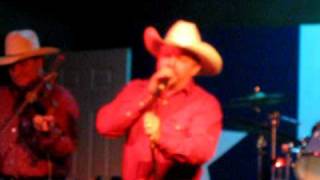 Jeff Woolsey & the DanceHall Kings at Honky Tonk TX