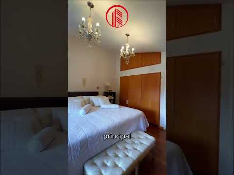 Casa de 3 Dormitorios con Cochera en Buceo