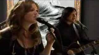 Mandy Moore- Umbrella