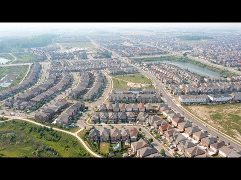 For Sale - 31 Fenchurch Drive, Brampton, ON L7A 0G2