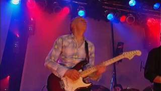 Robin Trower live - I Want You to Love Me