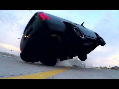 Transformers: The Last Knight (Set Video 'Car Stunts')