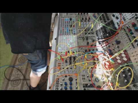 Day 11: Feels & Shatters - Eurorack Jamsession