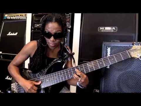 Debra Killings (Outkast) uses her TonePrint for Flashback Delay