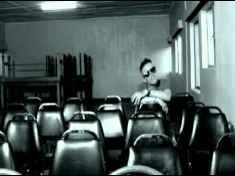 slimz G FT yellow man   am in love