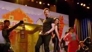 &quot;You&#39;re The One That I Want&quot; - Glee [Full Performance]