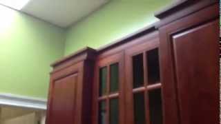 preview picture of video '411 kitchen Cabinets showroom / 561-318-7793.'