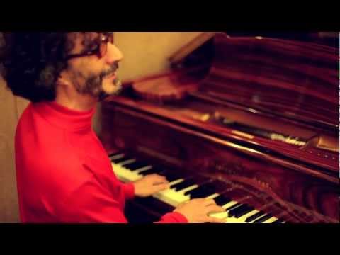 FITO PÁEZ /// Fue Amor /// DESUBICADOS.TV