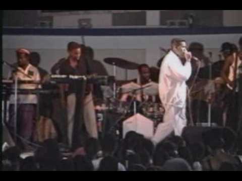 Papa San - Reggae Showdown: Reggae Power In 5.1 Vol. 4