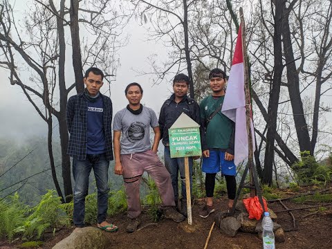 Gunung Anjasmoro via Wonosalam (2.282 mdpl)