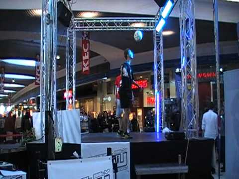 Półfinał Skóra vs Szymo | Turniej Freestyle Football w Port Łódź