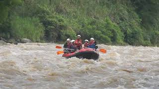 preview picture of video 'Rafting Citatih'