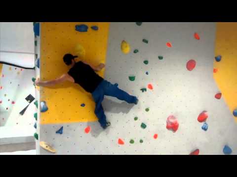 Jordi del Pozo en el Rocódromo Bulder Planet (7a)