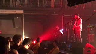 Manchester Orchestra performs &quot;100 Dollars&quot; at Terminal 5