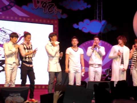 FANCAM060411 ZE A   say THAI language before bad talk sad song   98fm pynk punk summer fest  @  siam paragon THAILAND