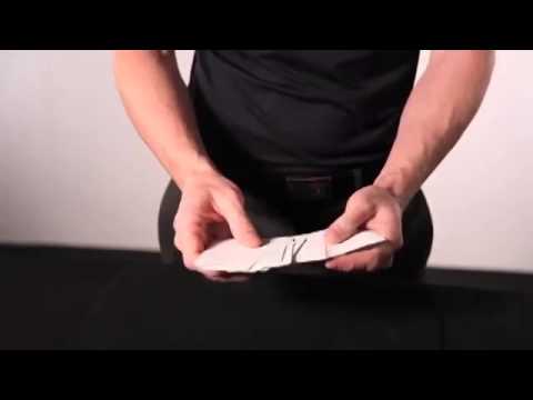 Killer Card Case by JP Vallarino & Yuri Kaine - Trick