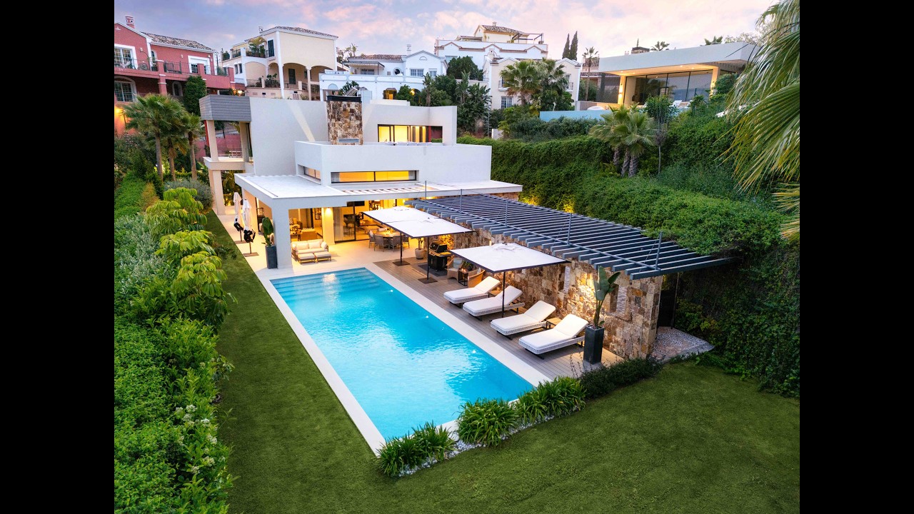 Villa for sale in Los Naranjos - 04510