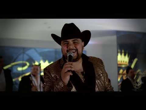 Carlos Saavedra - O Me Voy O Te Vas (COVER)