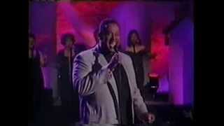 Luther Vandross: &quot;Heaven Knows&quot; (Live)
