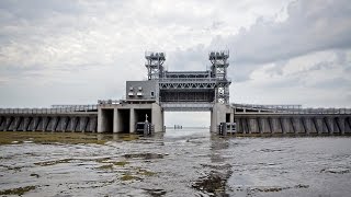 The “Great Wall” of Louisiana Full Documentary