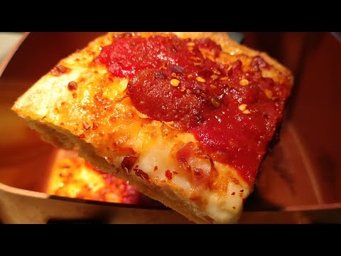 How to Reheat Refrigerated Detroit Style (Pizza Hut) Pizza in Frying Pan