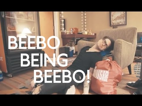 BEEBO BEING BEEBO!